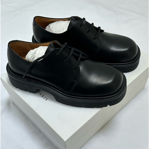 Thick soled Derby shoes / black from Sandro Paris. Mint - still in the box - Picture 3 of 5